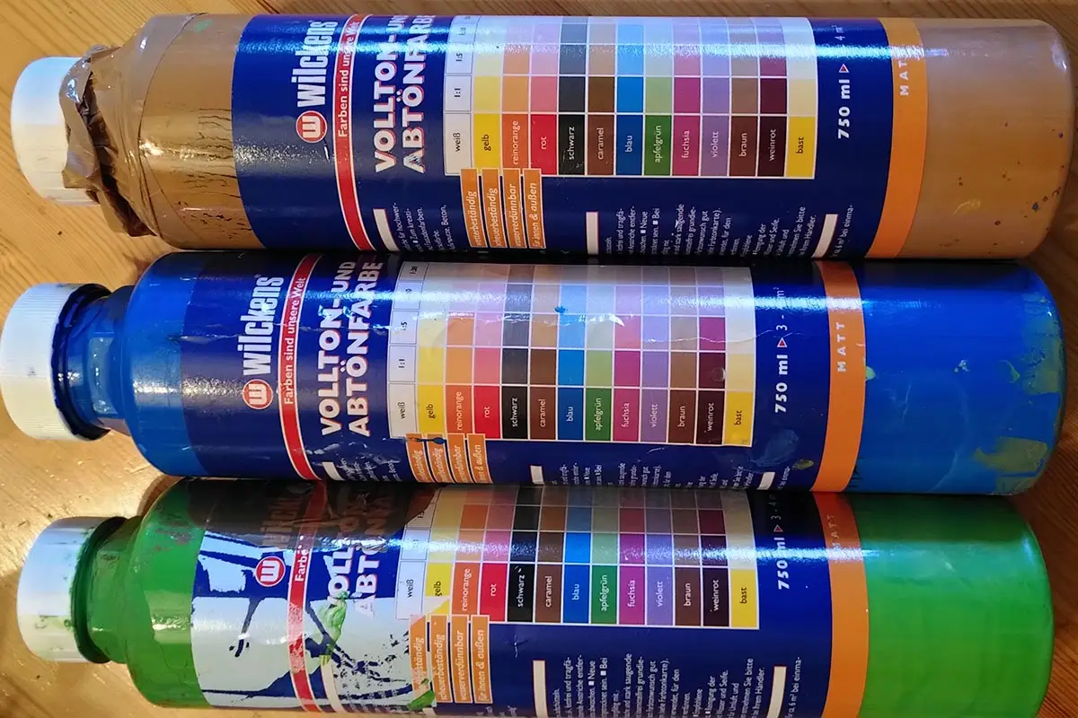 Kunstaktion Planet des Friedens – Farben Farben
